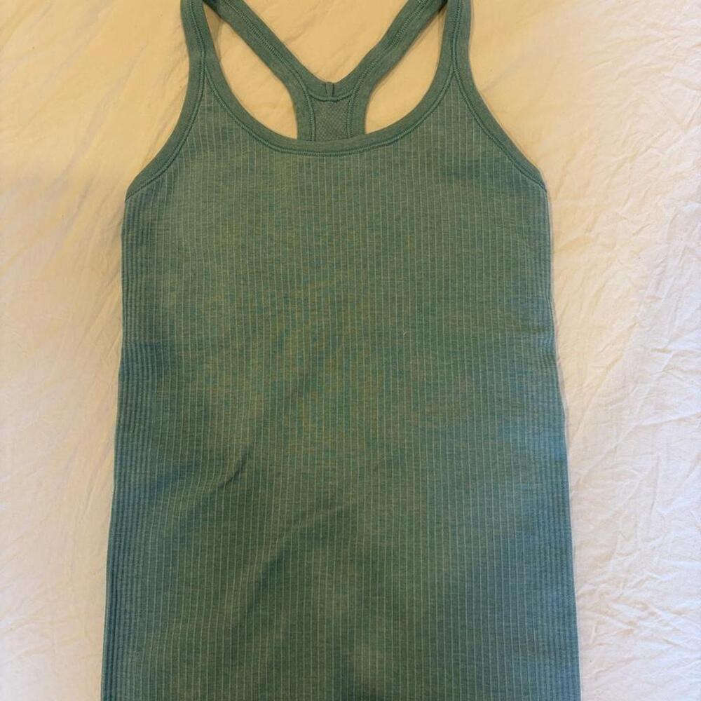 Lululemon Women's Blue and Green Vest